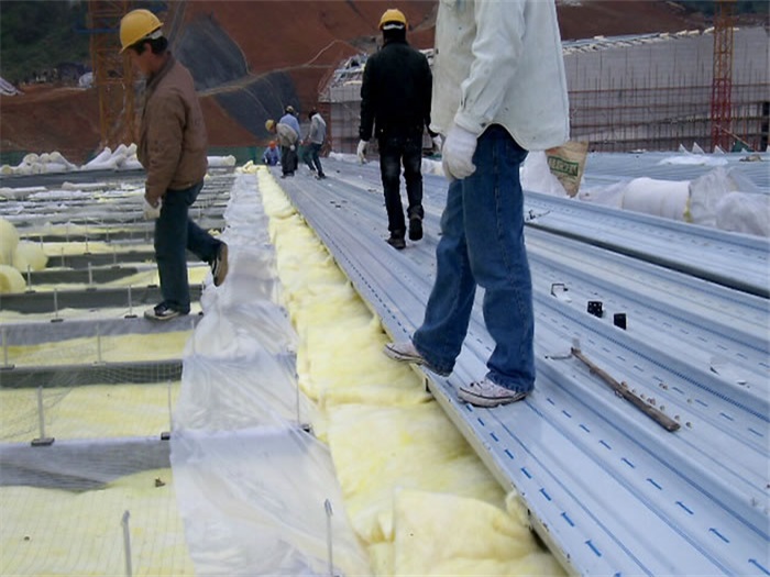 邓州安吉县体育馆网架